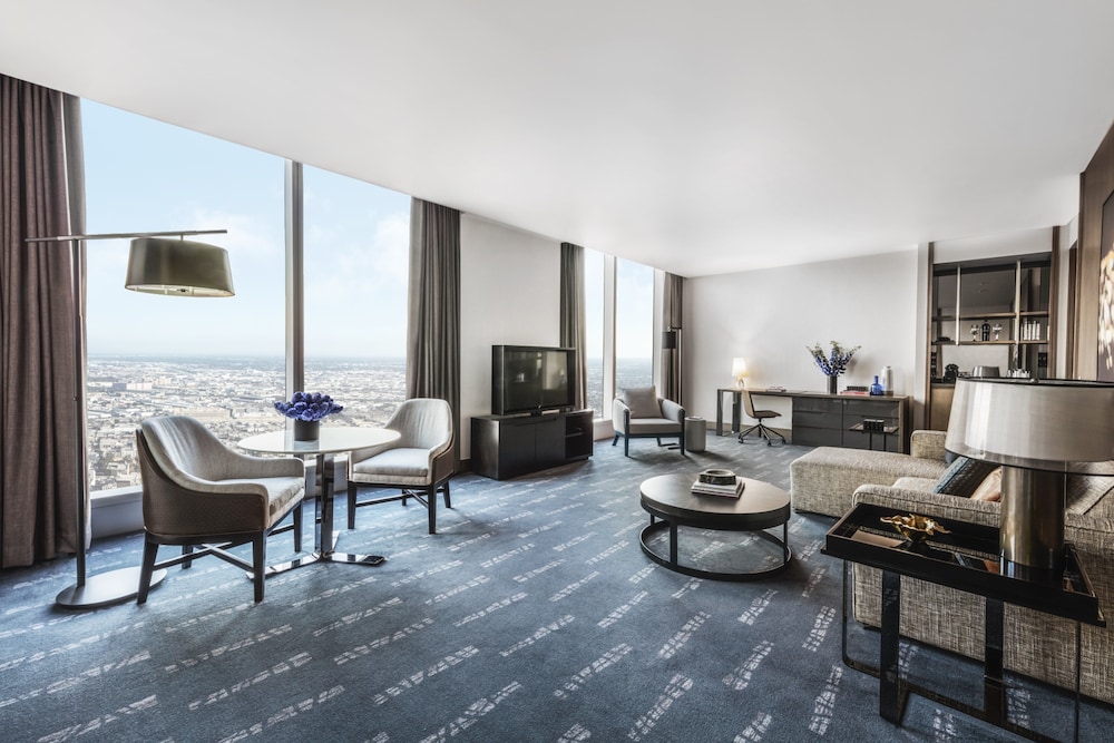 Suite, 1 Bedroom, Accessible Bathtub (Communication, Mobility)