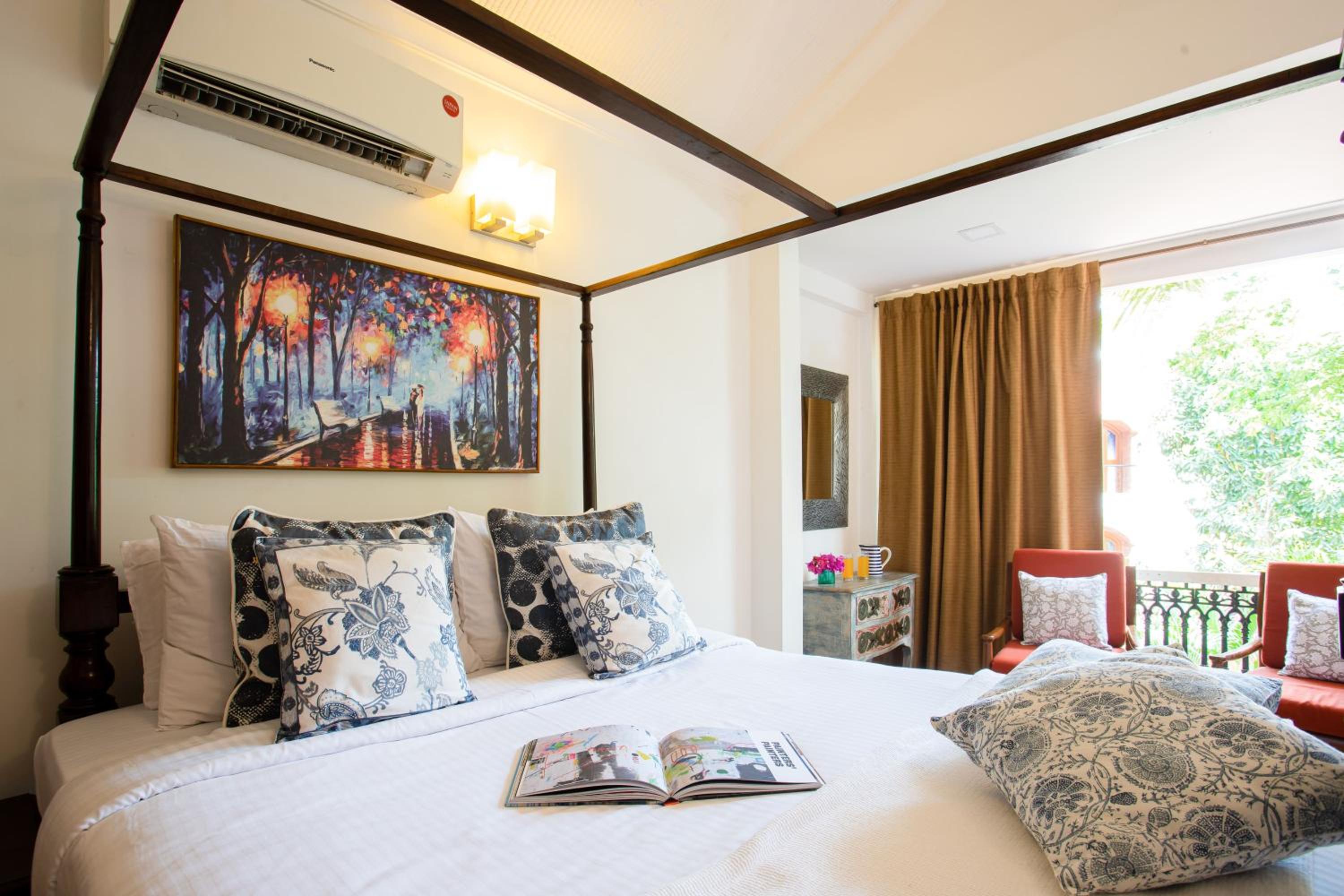 Three - Bedroom Royal Pool Villa photo 3