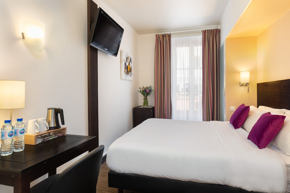 Classic Double Room, 1 Queen Bed - Photo 1