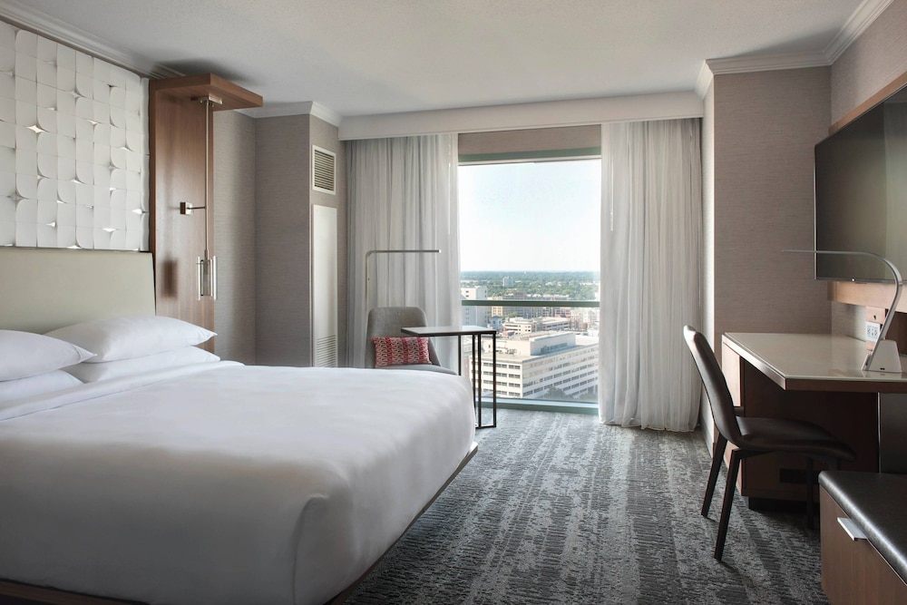 Club Room, 2 Queen Beds - Photo 6