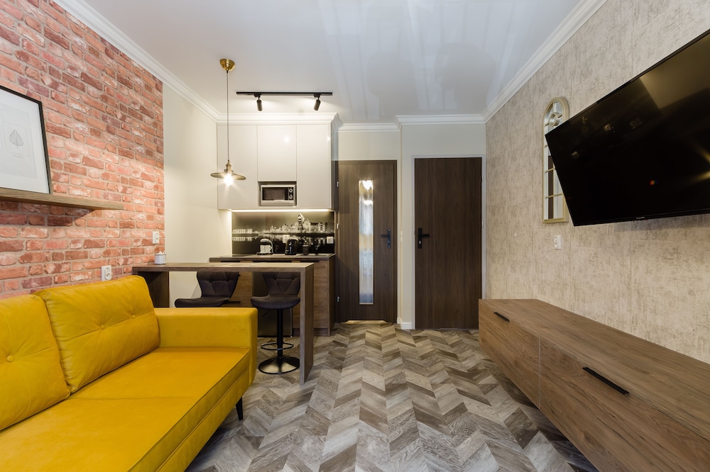 Apartment (with balcony - 5B)