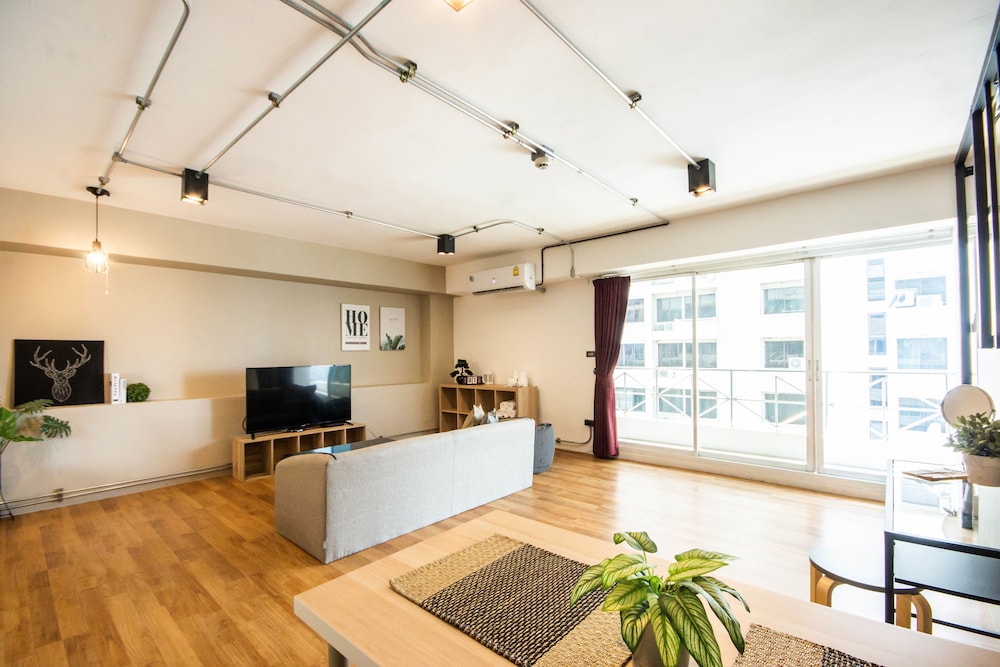 1 Bedroom photo 1