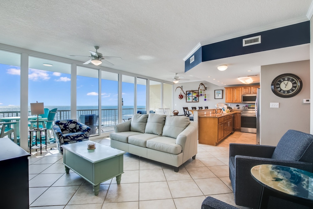 Signature Condo, 2 Bedrooms, Balcony, Ocean View