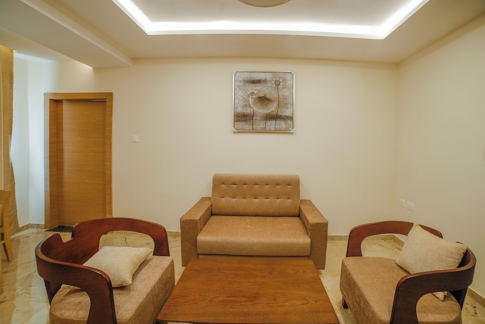 Royal Suite photo 2