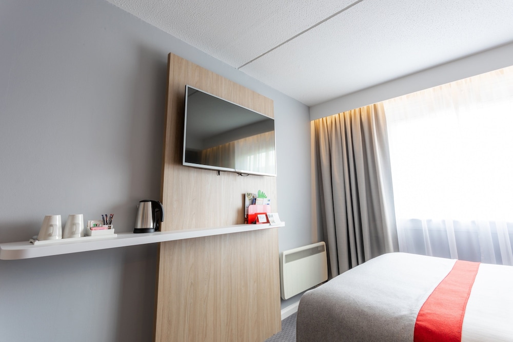 Standard Room (with Free Hot Breakfast) - Photo 4