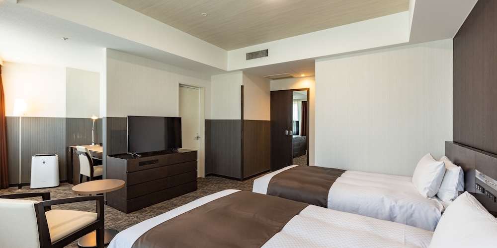 Superior Twin Room - Non-Smoking - Photo 2