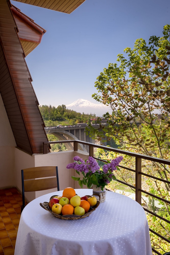 Panoramic Suite, 1 Bedroom photo 3