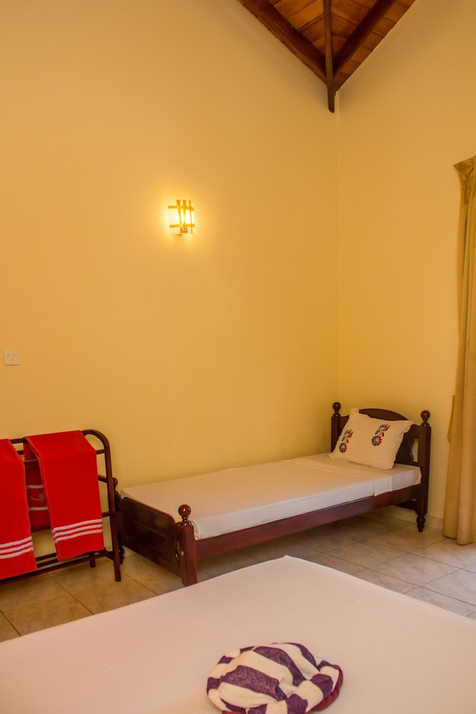 Luxury Double Room, 1 Bedroom, Balcony, Garden View photo 3