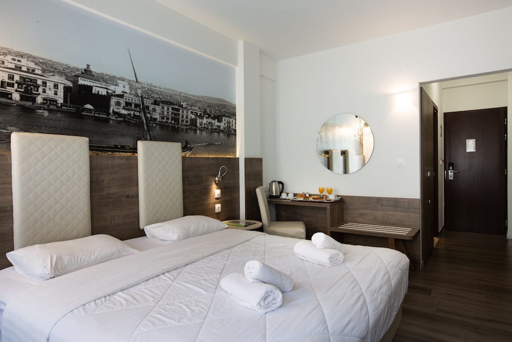 Classic Double or Twin Room - Photo 6