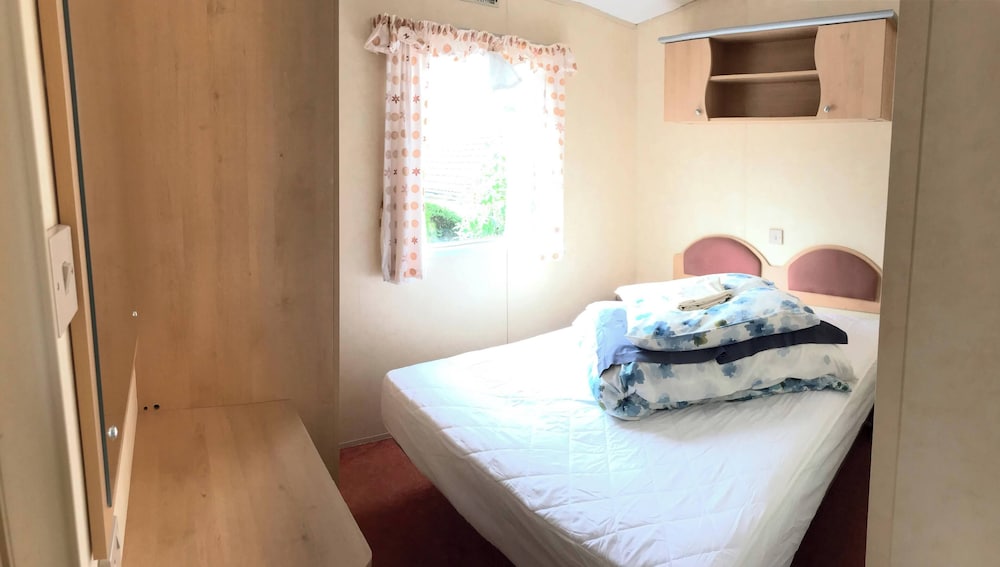 Mobile Home, 3 Bedrooms (Caravan 9) photo 2