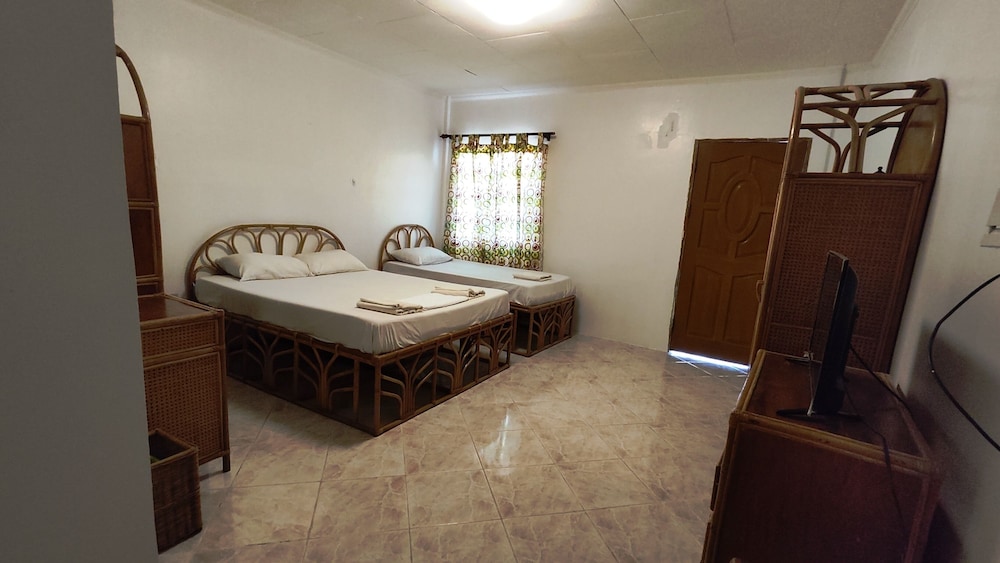 Standard Room - Photo 1