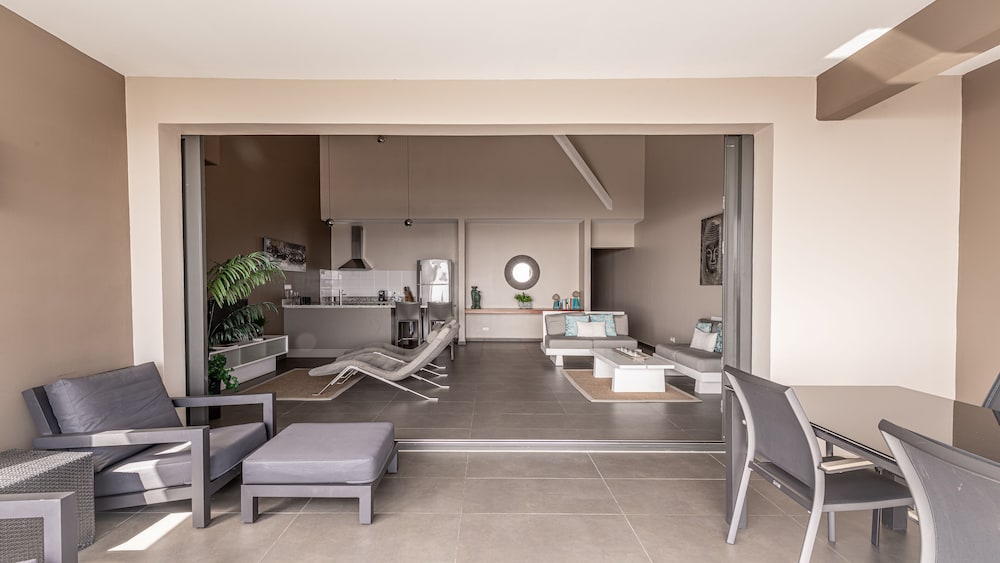 Appartamento Royal, 2 camere da letto, vista mare
