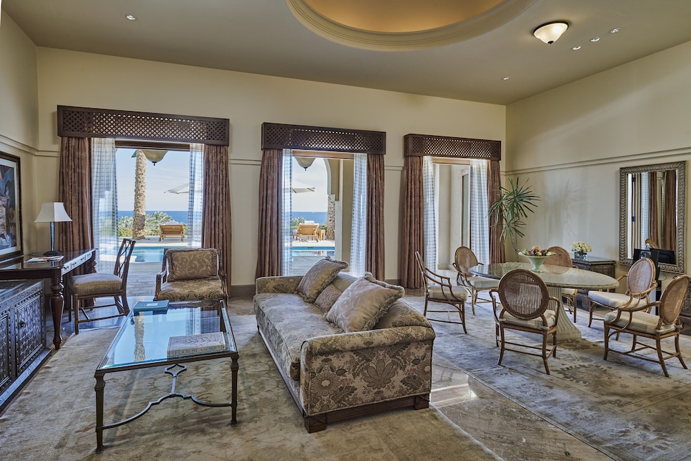 Suite with Sea View thumbnail 5