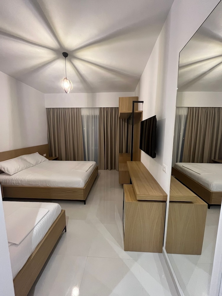 Superior Triple Room photo 1