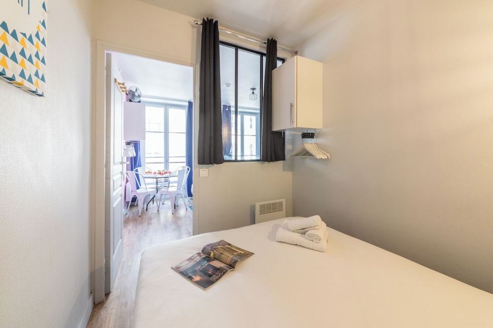 Apartment photo 3
