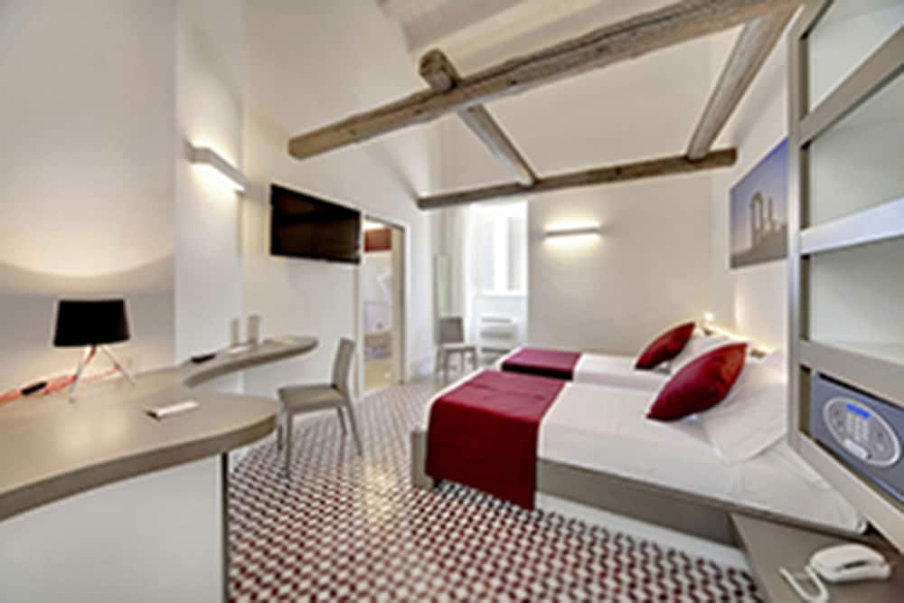 Comfort Room photo 1