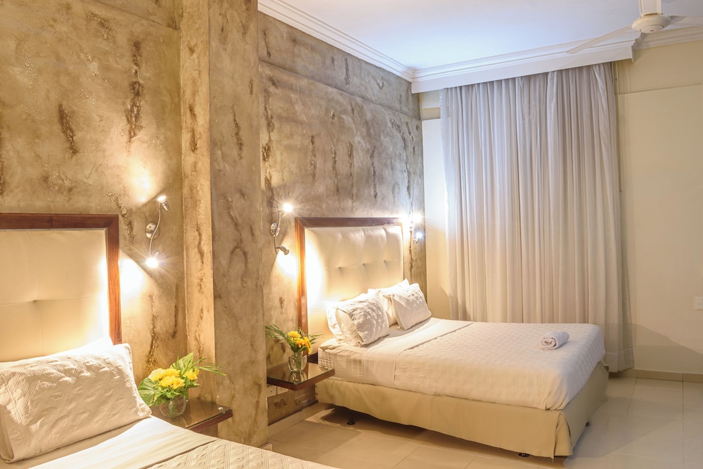 Superior Quadruple Room, 2 Double Beds - Photo 2