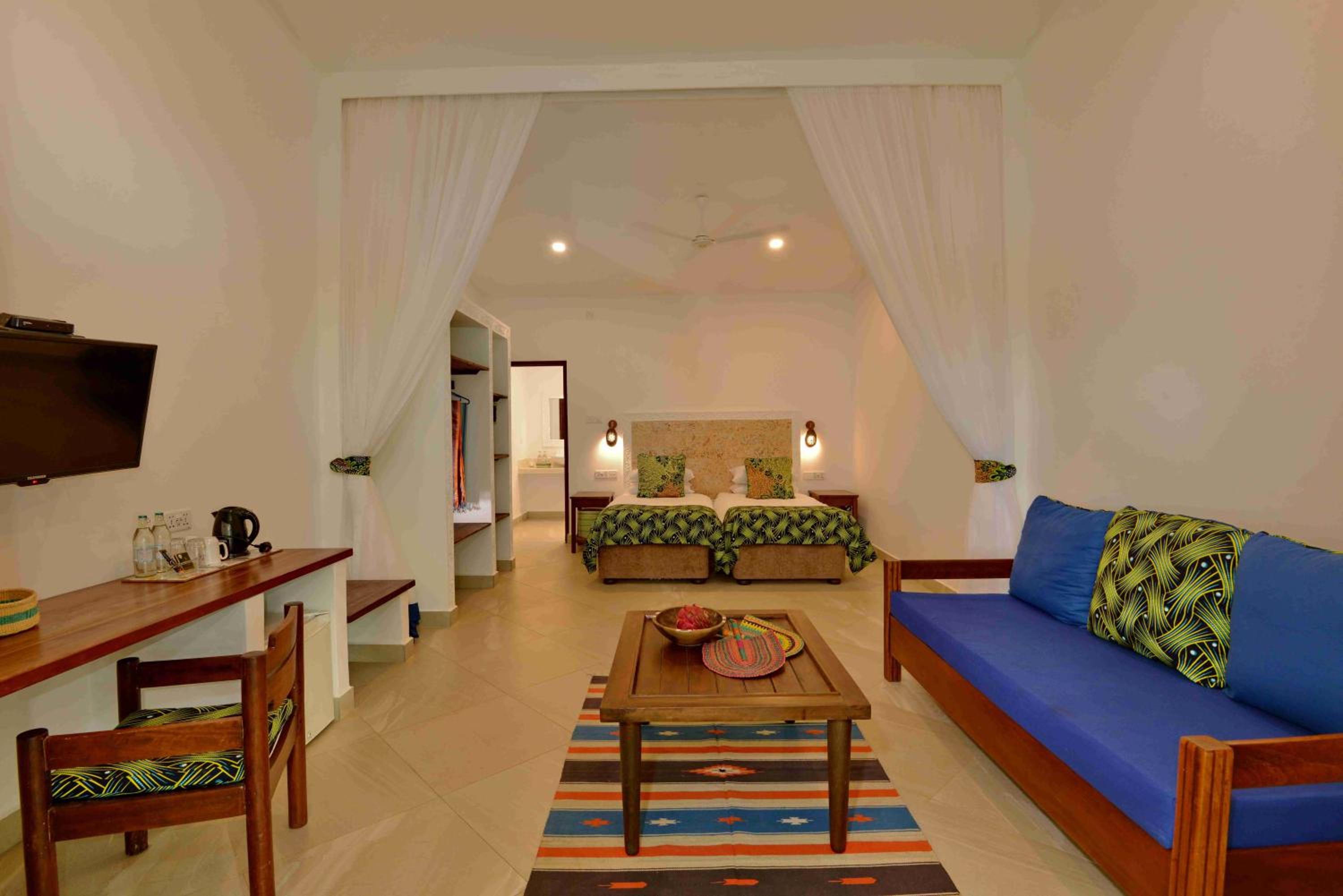 Suite with Garden View - Photo 6