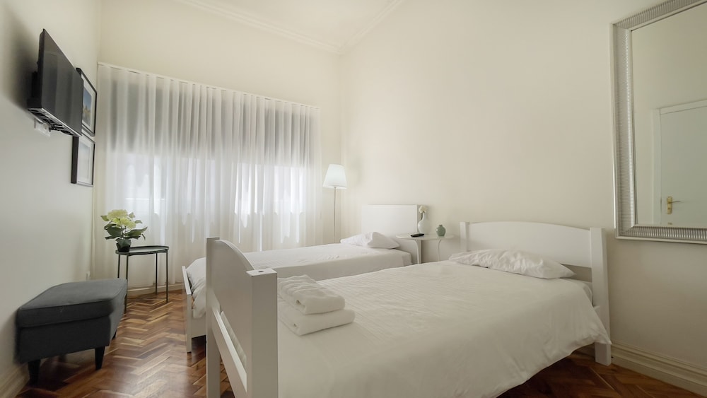 Triple Room, Shared Bathroom (connected room) photo 2