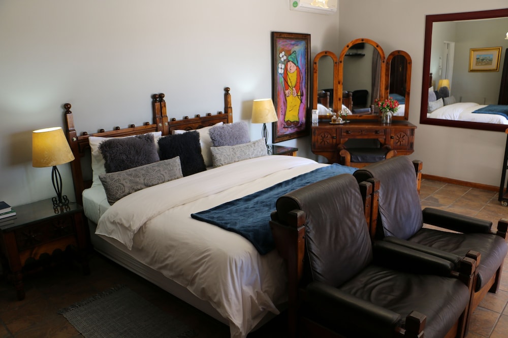 Comfort Room, 1 Bedroom (Reprive Double Room En-suite Bathroom)
