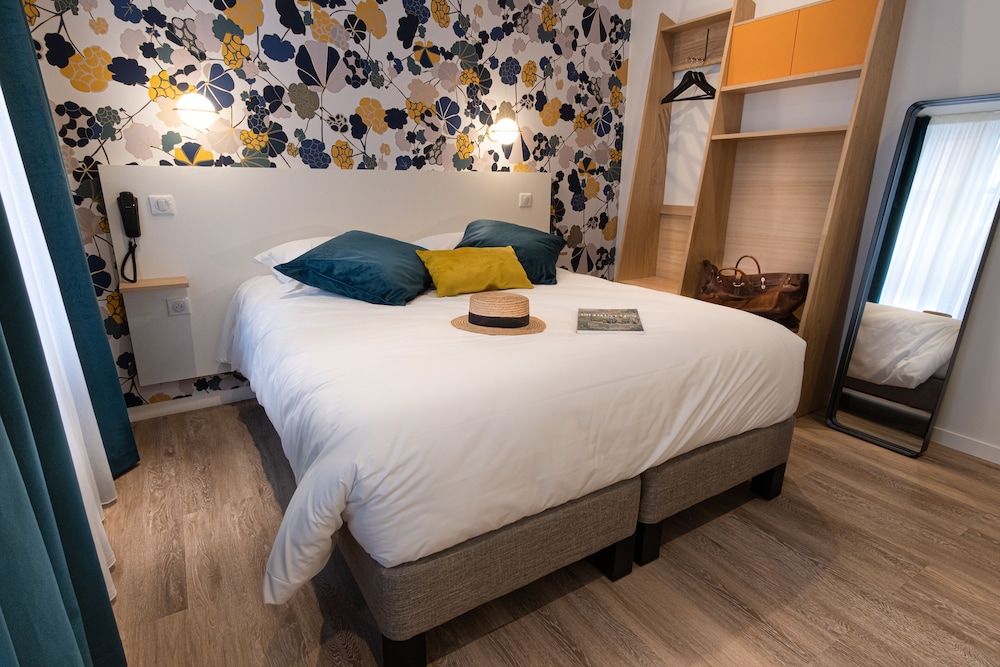 Superior Double Room - Photo 1
