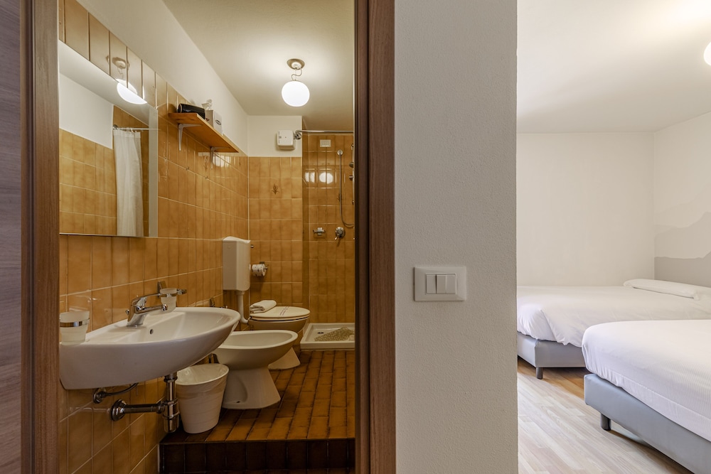 Comfort Double Room, Balcony, Mountain View - Photo 4