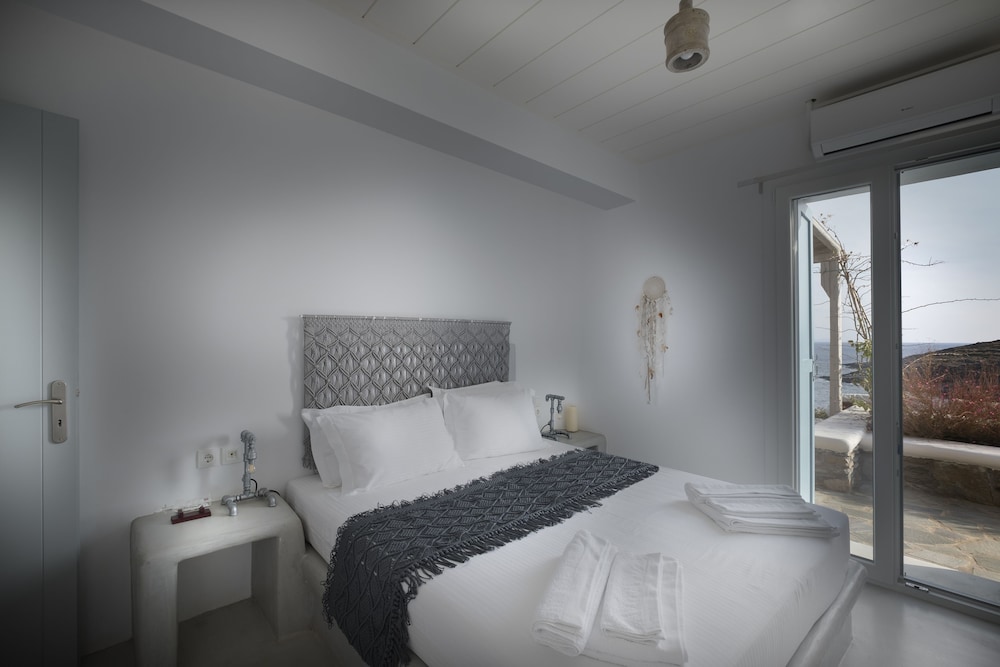 Luxury Villa, Sea View (1) photo 1
