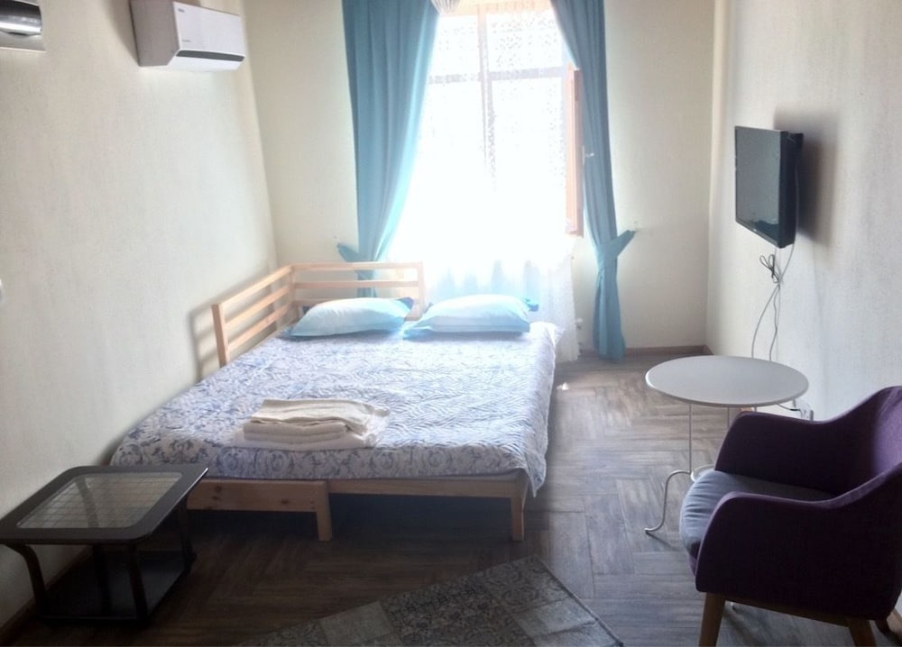 Suite, 1 Bedroom photo 2