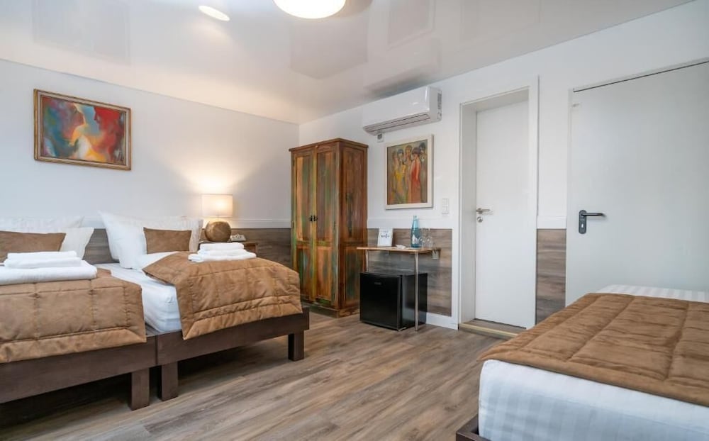 Standard Triple Room photo 3