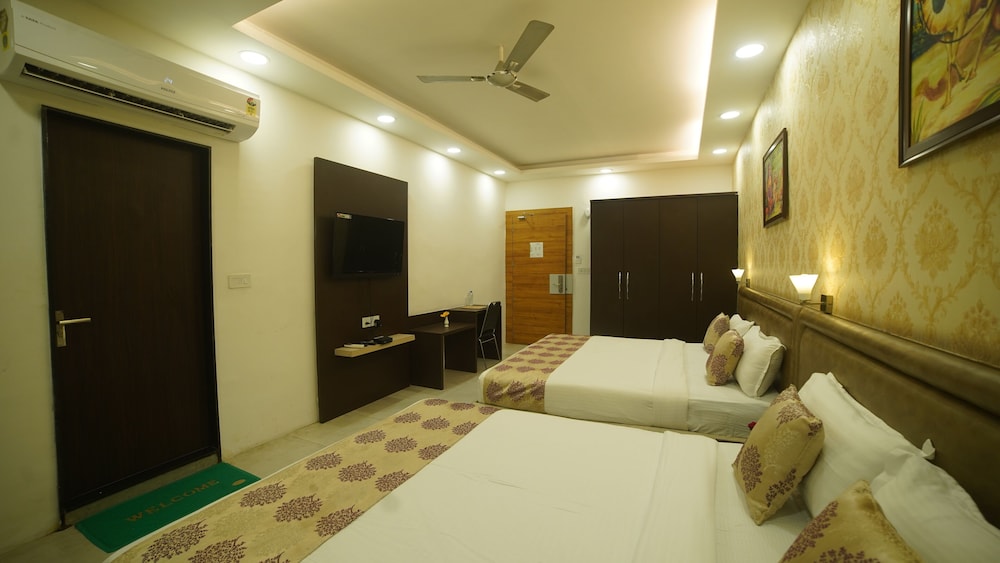 Luxury Room - Photo 5
