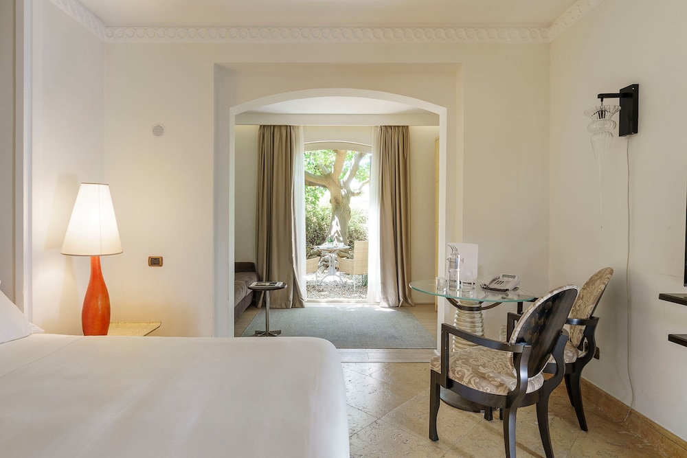 Classic Triple Room - Photo 3