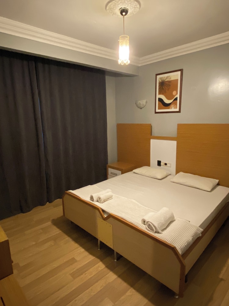 Economy Single Room