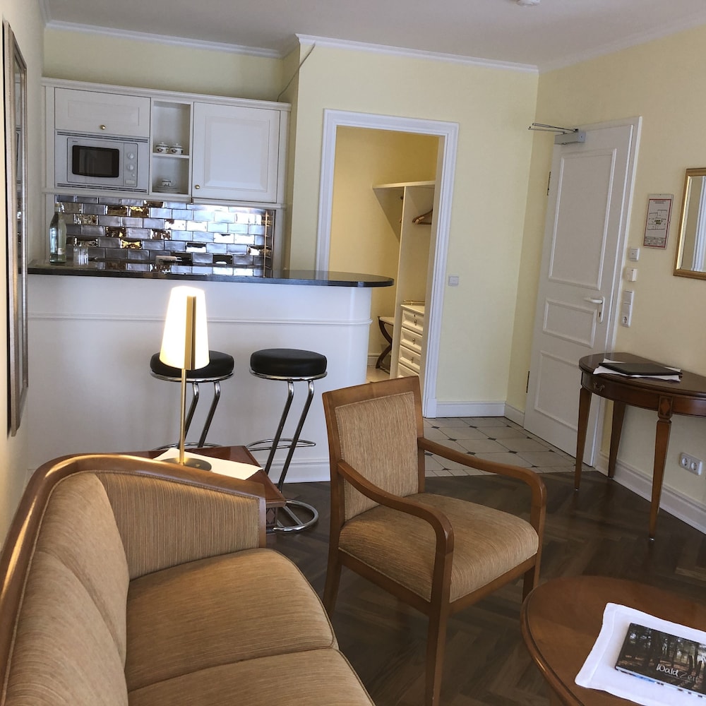 Suite photo 3