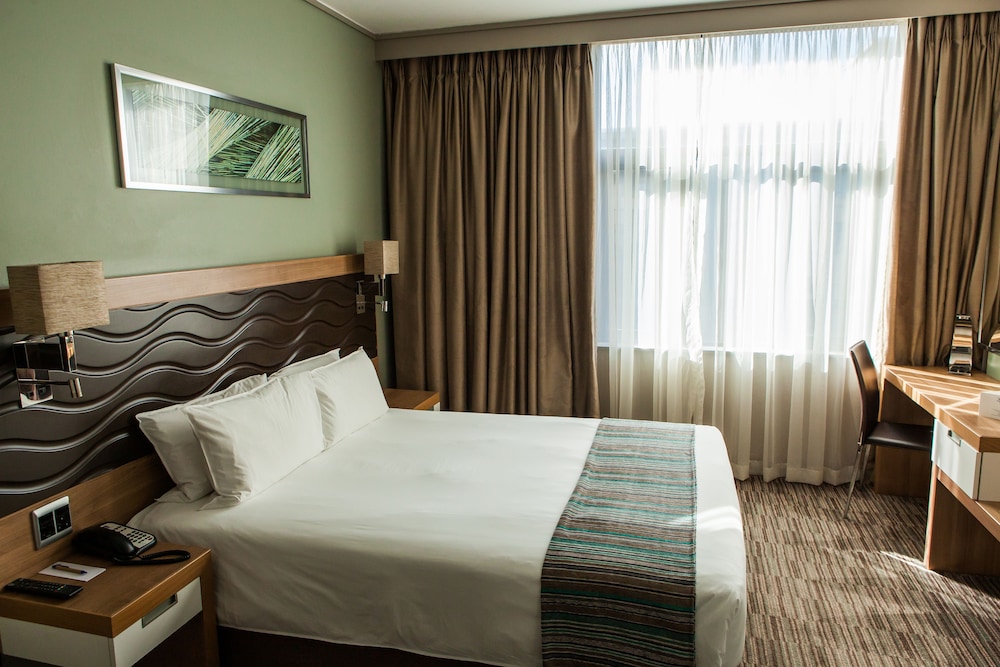 Standard Room (Non Smoking) photo 2