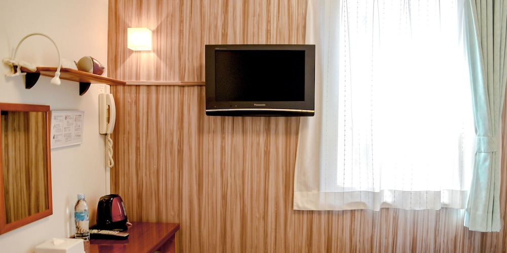 Semi-Double Room, Non Smoking, Housekeeping every 3 days photo 2