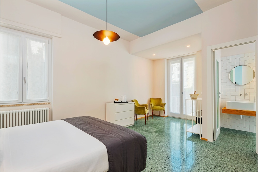 Grand Double Room, 1 Queen Bed, Balcony