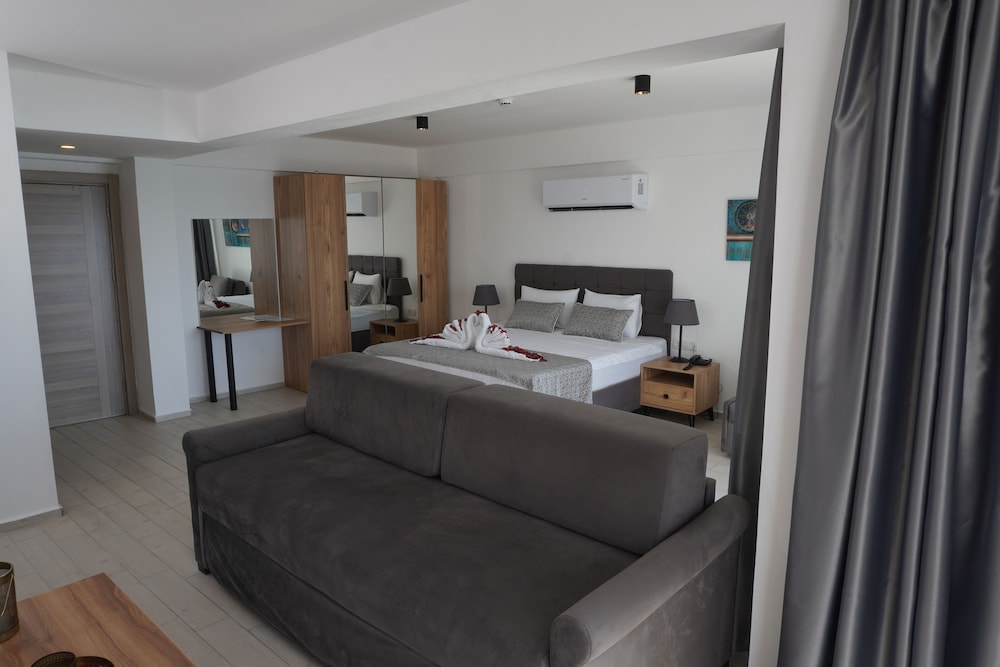 Deluxe Twin Room - Photo 1