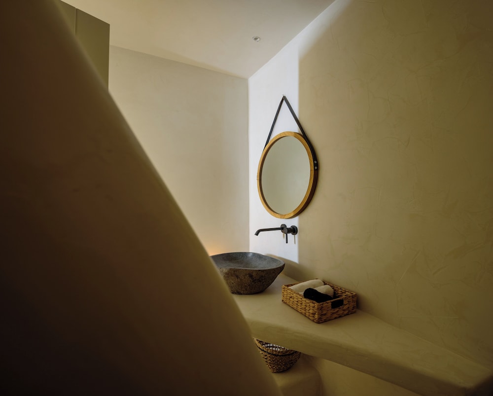 Standard Double Room - Photo 2
