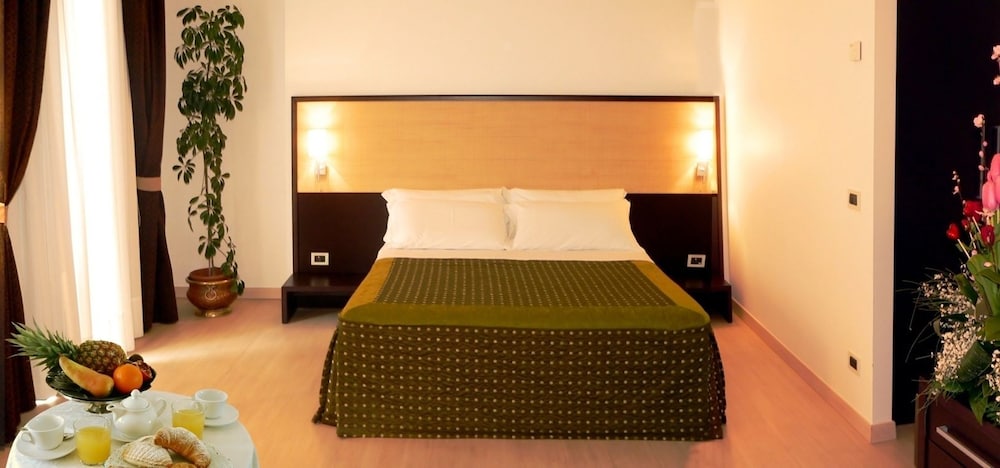 Classic Double or Twin Room, 1 Queen Bed