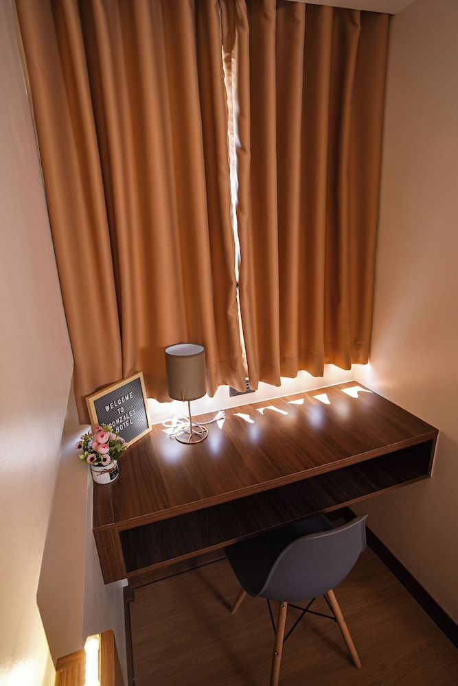 Triple Room, City View photo 3