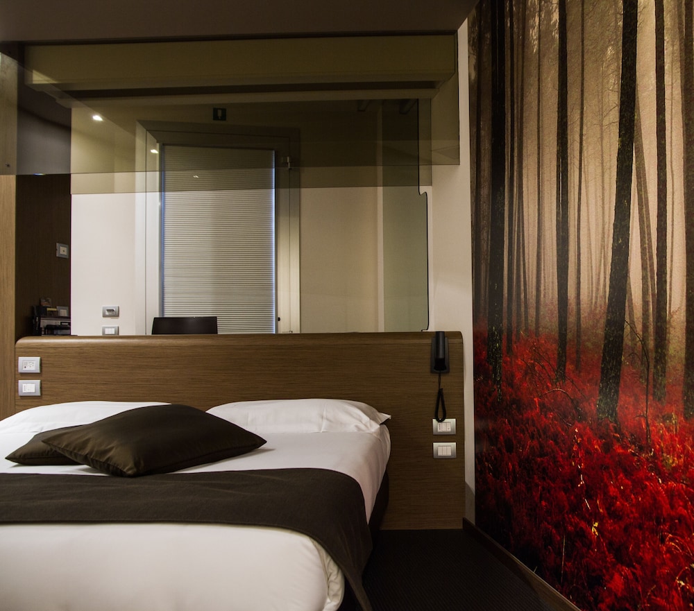 Business Double Room photo 2
