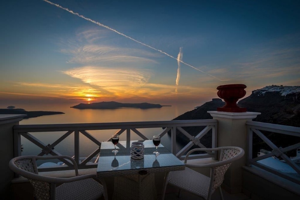 Deluxe Quadruple Room, Hot Tub, Sea View (maisonette )