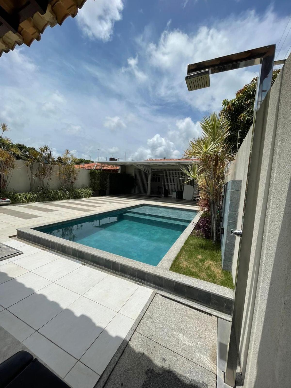 Three-Bedroom House photo 1