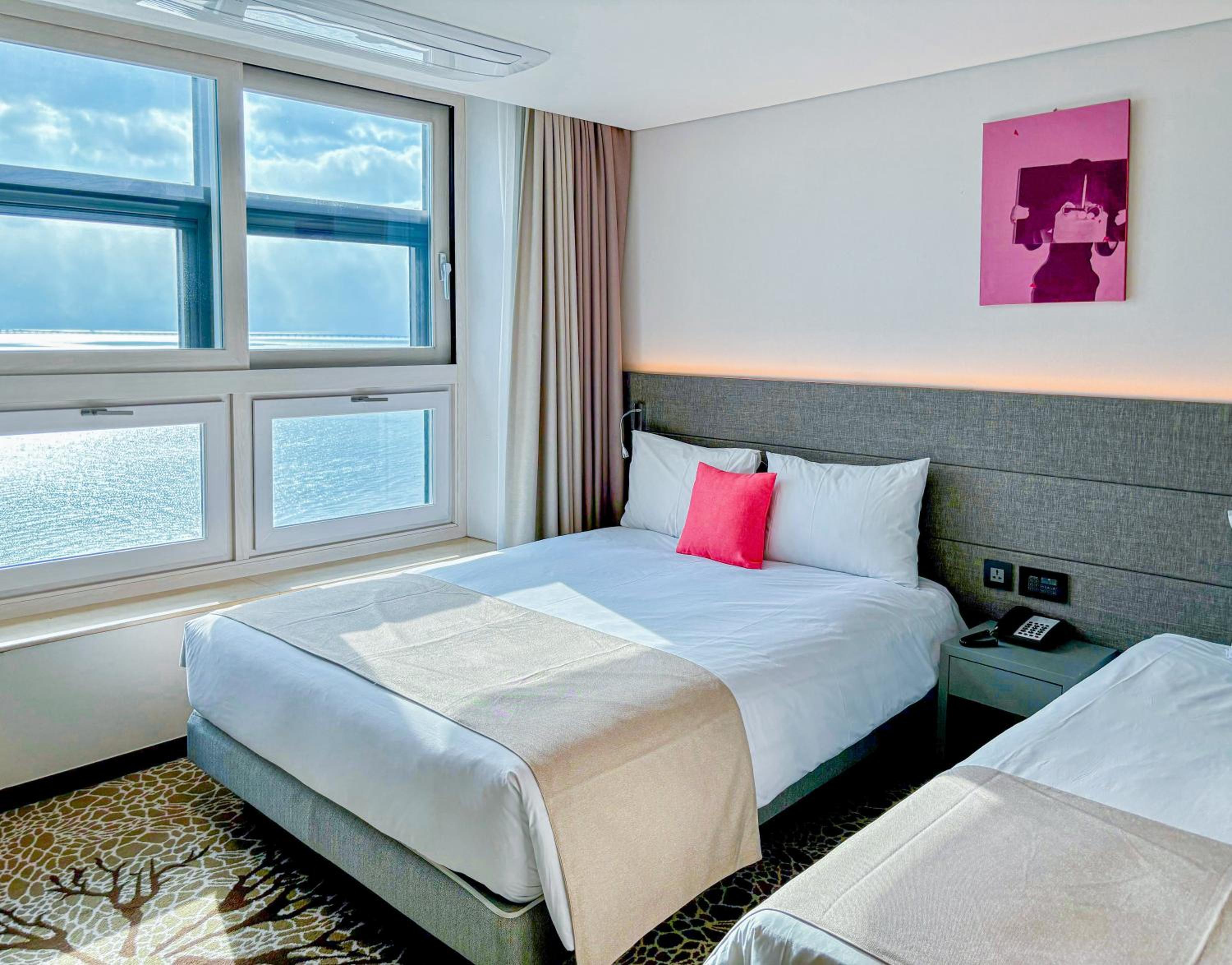 Suite with Sea View - Photo 5