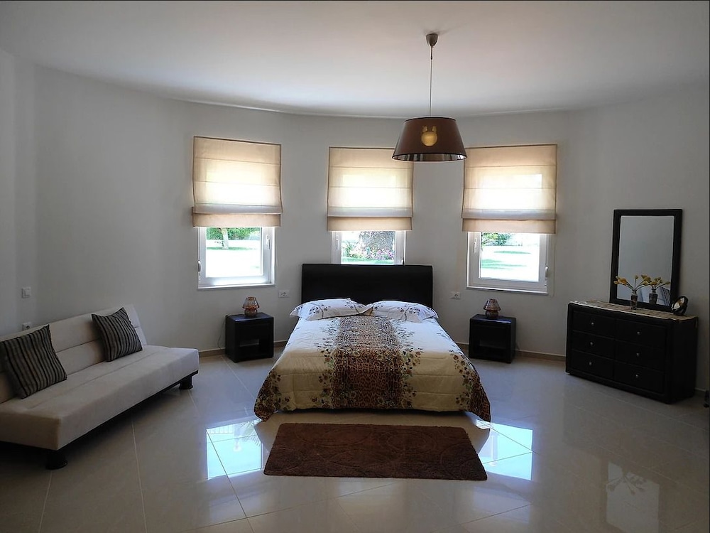 Villa, 3 Bedrooms, Private Pool, Ground Floor