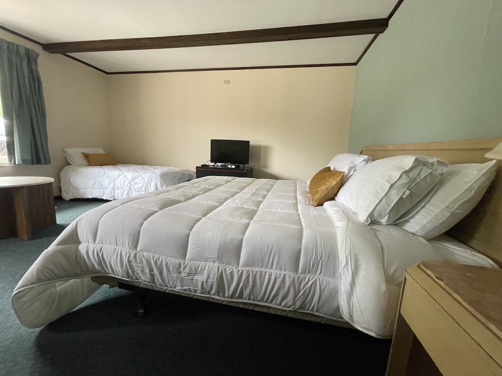 Basic Room photo 2