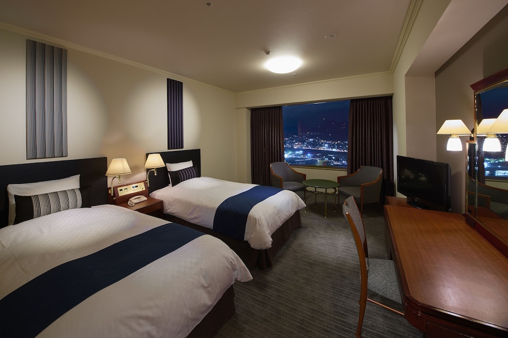 24th-25th Superior Floor, Twin Room, 30㎡ , Non Smoking photo 1
