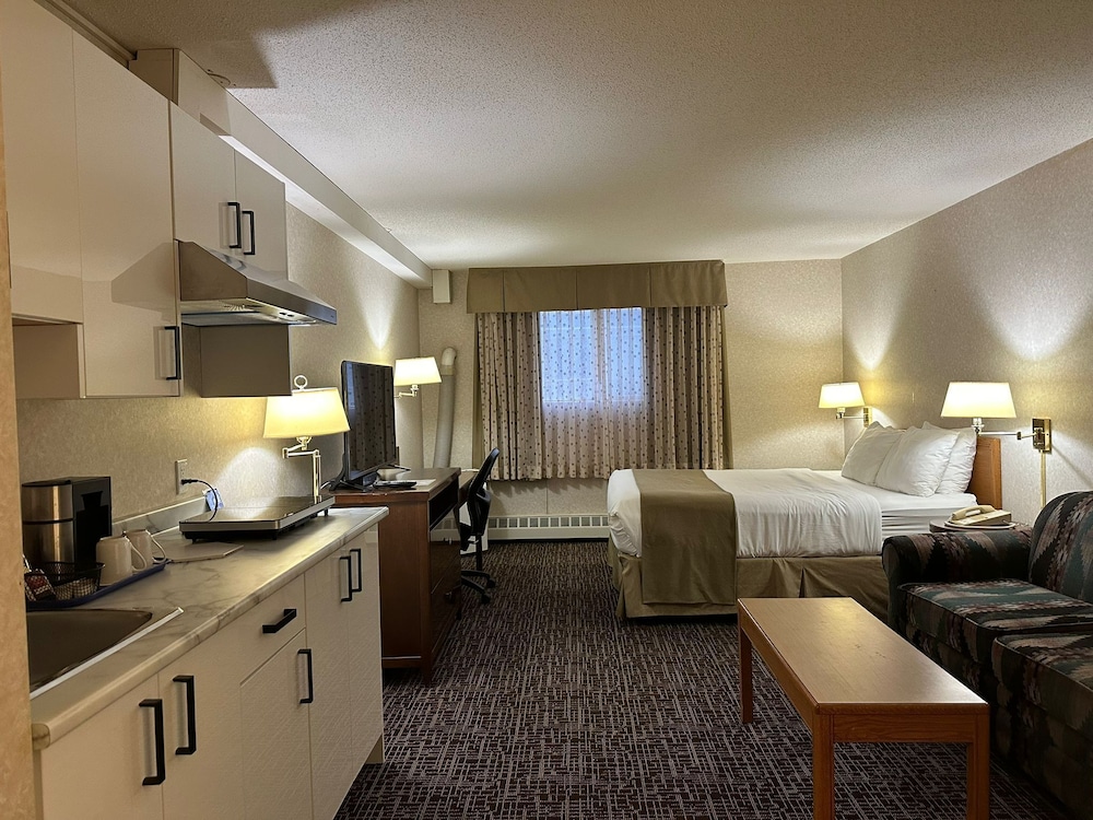 Room, 1 Queen Bed, Kitchenette