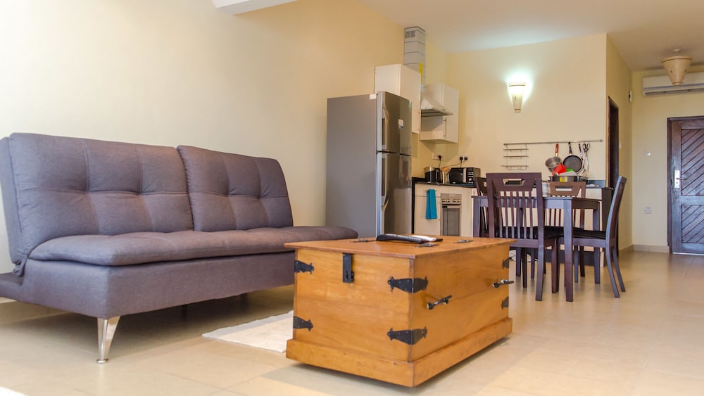 Exclusive Studio Suite, 1 Queen Bed with Sofa bed, Non Smoking, Ocean View photo 2