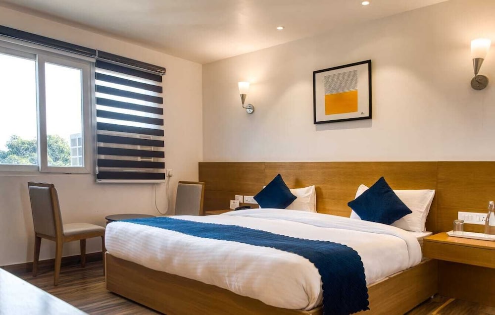 Premium Room, 1 King Bed